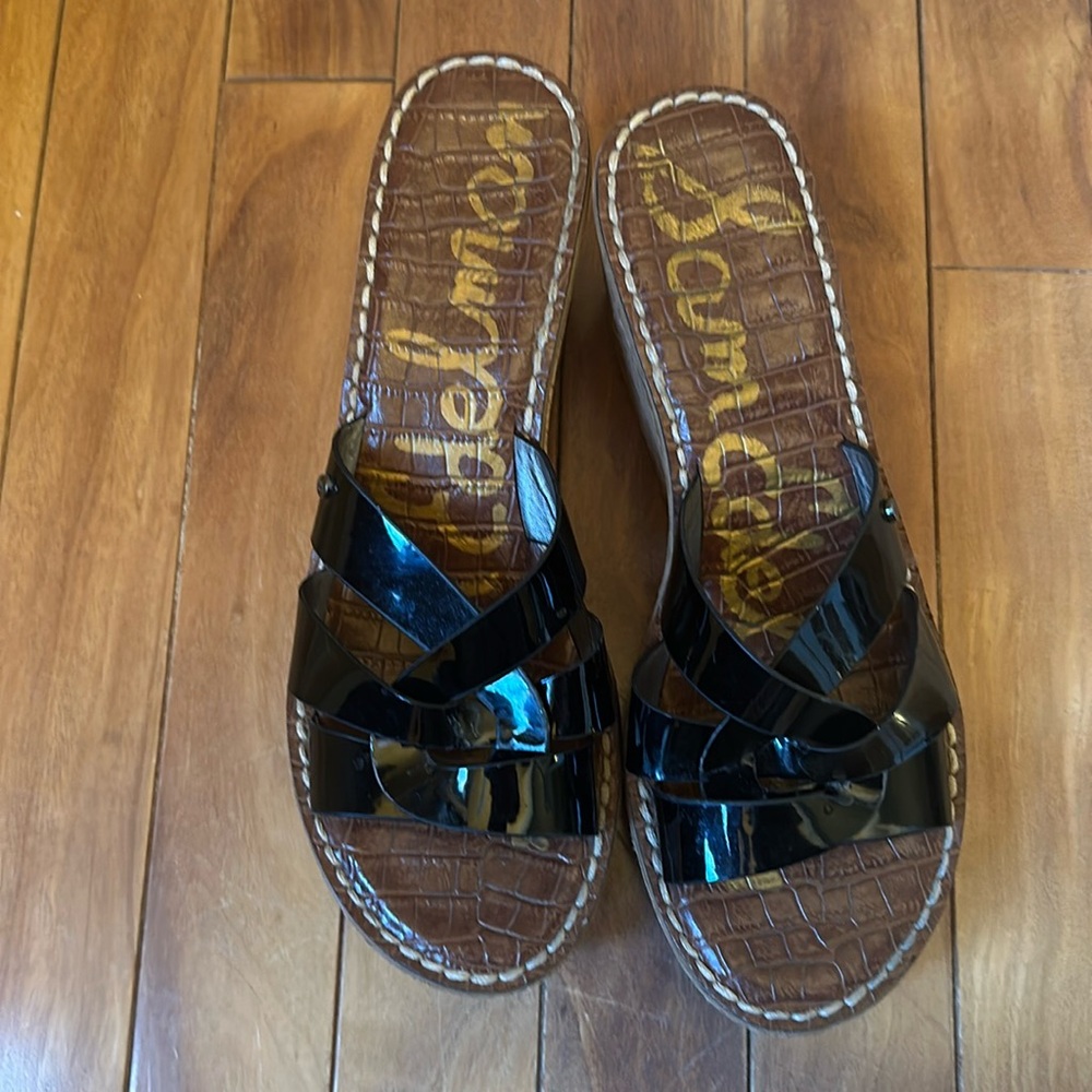 Sam Edelman black paten leather sandals size 7